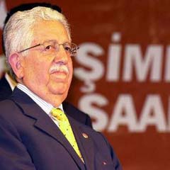 Kutan siyaseti bırakıyor mu?