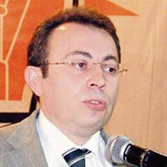 Yaşar Öztürk partisinden istifa etti