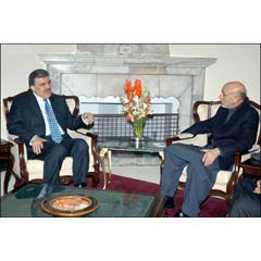 Gül-Karzai görüşmesi