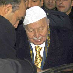 Nermin Erbakan anılıyor
