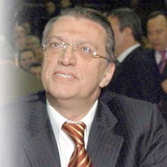 Mesut Yılmaz'ın kuzeni CHP'li oluyor