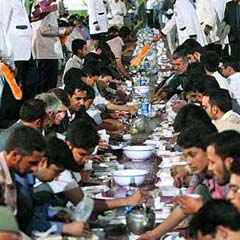 İran’da büyük iftar