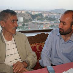 Size ne derler bilemem ama bize boynuzlu derler