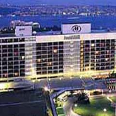 Doğan, Hilton'u yeniden kazandı