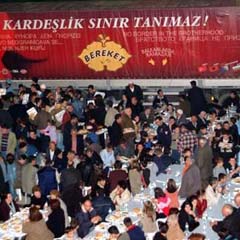Bereket Konvoyu Makedonya'da