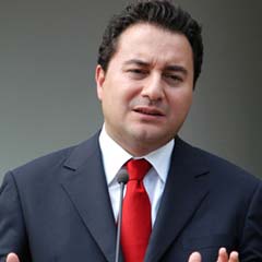 AB süreci siyasi malzeme olmamalı