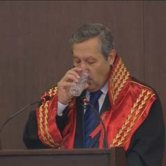 Gerçeker'den saygısızlık!
