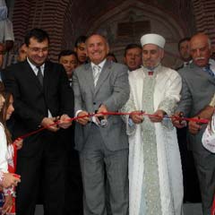 Filibe'deki Muradiye Camii ibadete açıldı