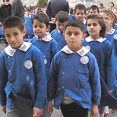 Kaygılı aile, okul korkağı yapıyor