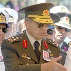 Mendi, Kıbrıs’ın istenmeyen adamı