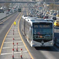 Metrobüste Bunu da Yaptılar