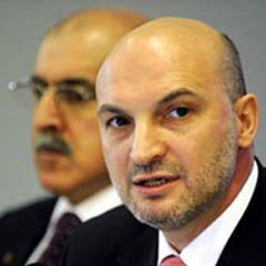 İşadamlarını dışarıdaki belirsizlik ürkütüyor