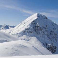 6 dağcı buzların altında can verdi