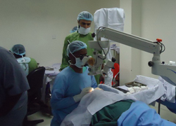 Türk doktorlar Sudan'da 11 bin katarakt ameliyatı gerçekleştirdi