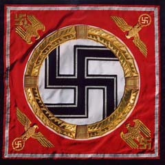 Nazi hatıralarını, Polonya satıyor