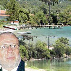 O kaçak iskele yıkıldı