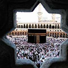 Umre yarışı emekli imamlara yaradı