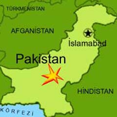 Pakistan'da bombalı saldırı: 45 ölü