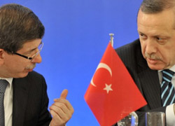 Başbakan, Davutoğlu ile görüştü
