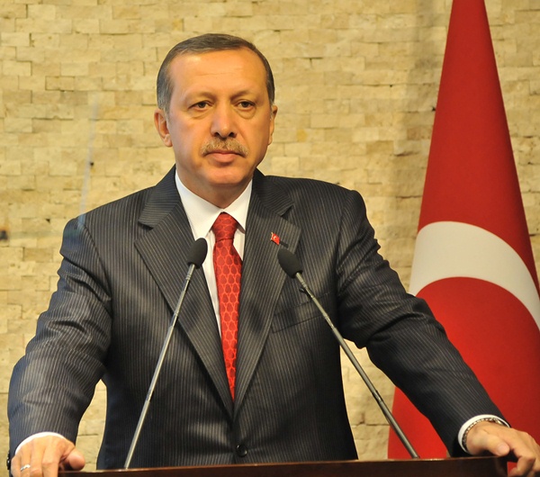 Başbakan Ulusa Seslendi