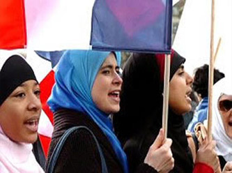 Oruç tuttuğu için işten çıkarıldı!