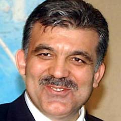 Cumhurbaşkanı Gül, Avluca'yı kutladı