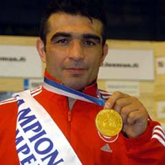 'Madalyamı, Türk halkına hediye ediyorum'