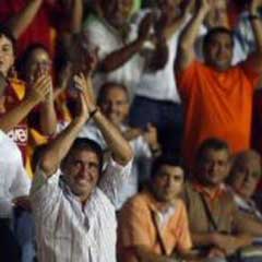 Hagi'ye sevgi gösterisi