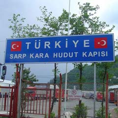 Gürcistan'a girişi yasaklandı