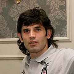 Üzülmez camiadan özür diledi