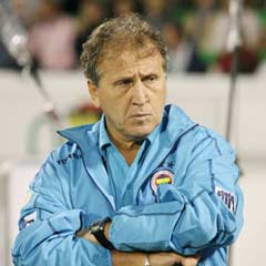 Zico'nun göreve başladığı yalanlandı