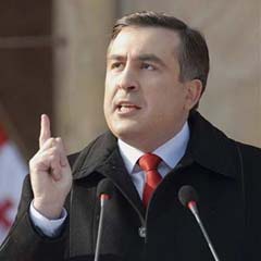 Saakaşvili: Ateşkesten yanayız
