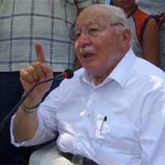 Erbakan'ın evine ziyaretçi akını