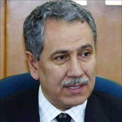 'Kanadoğlu da bilir ama ben doğrusunu bilirim'