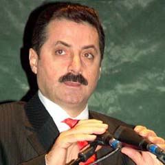 Bakan Çelik: Türk demokrasisi kazandı
