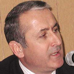 'Cuma'ya gittiğim için rektör olamadım'