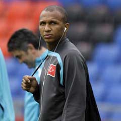 Aurelio'ya İspanya'da ilk şok