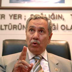 Arınç 'güven verdi'