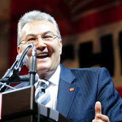 'Baykal, Ergenekon'un kuyrukçuluğunu yapıyor'