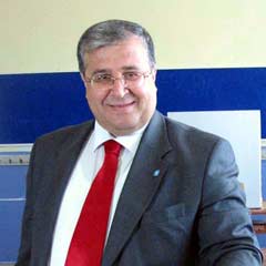 Maksatları bağcıyı dövmek