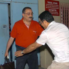 Aygün evine geldi