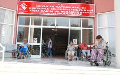 Yazık bu yaşlılara