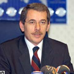 'İstifa' papatya falına döndü!