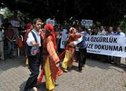 Alevilerden yargıtay kararına protesto
