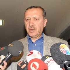 Başbakan 'kardeşim' diye hitap etti