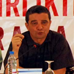 'Türkiye Cumhuriyeti'ni Türkler kurmadı'