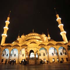 Regaib coşkusu camilerden taştı