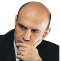 Flaş: Çömez de arananlar arasında