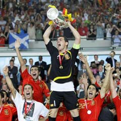 Euro 2008'in şampiyonu İspanya