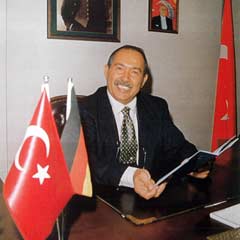 "Kıytırıktan konsolos"a 3 bin YTL tazminat